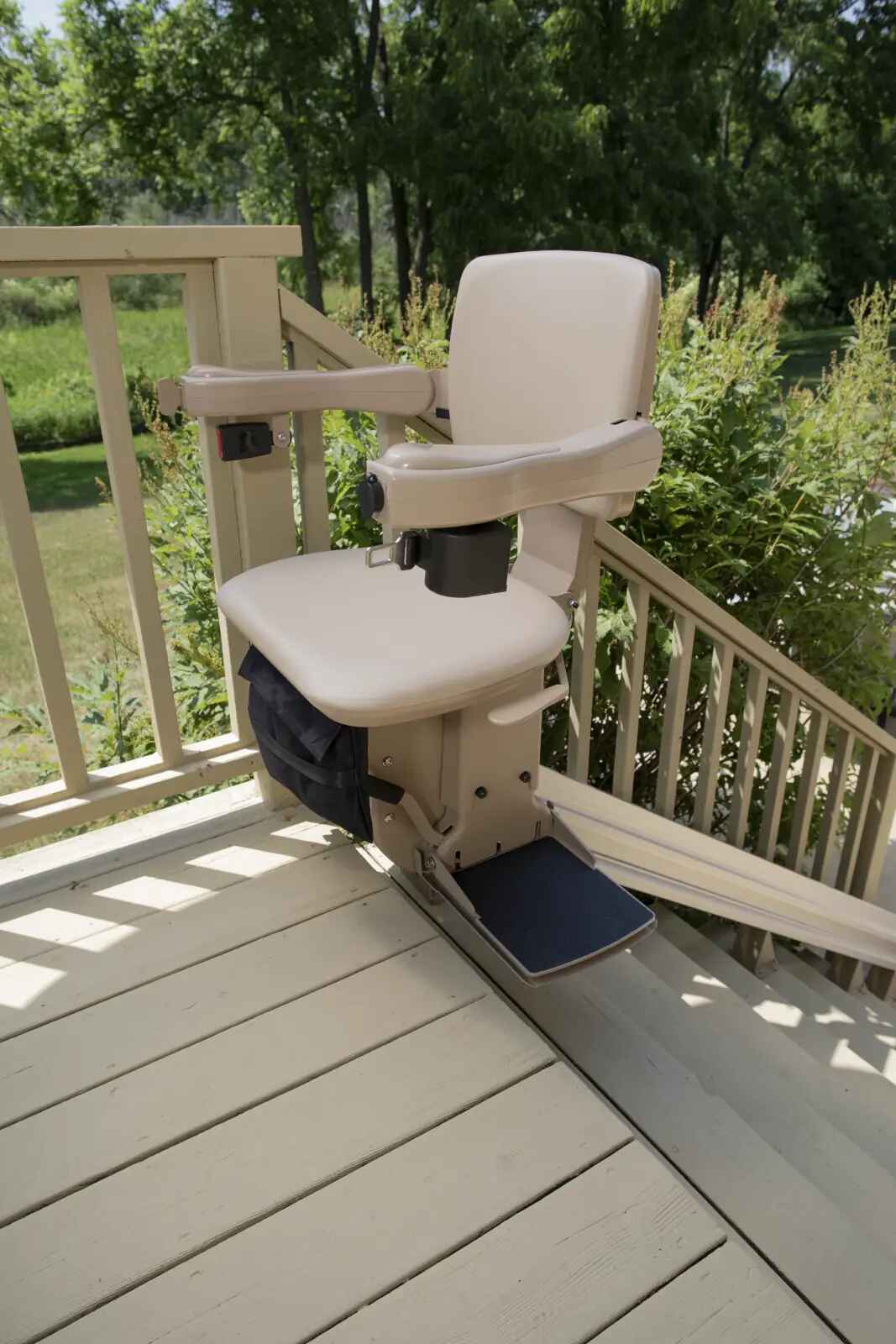 Bruno Elite SRE-2010E Outdoor Straight Stairlift